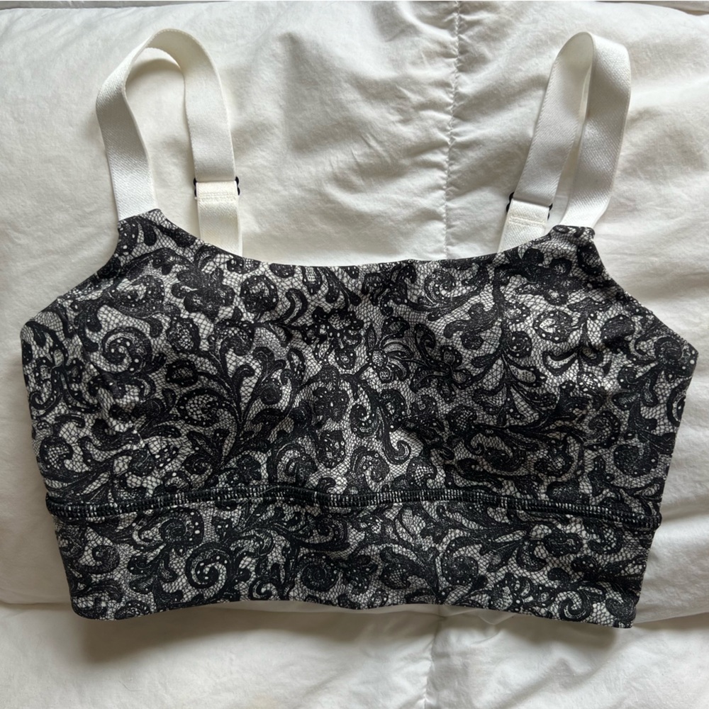 Lululemon Bra size 6